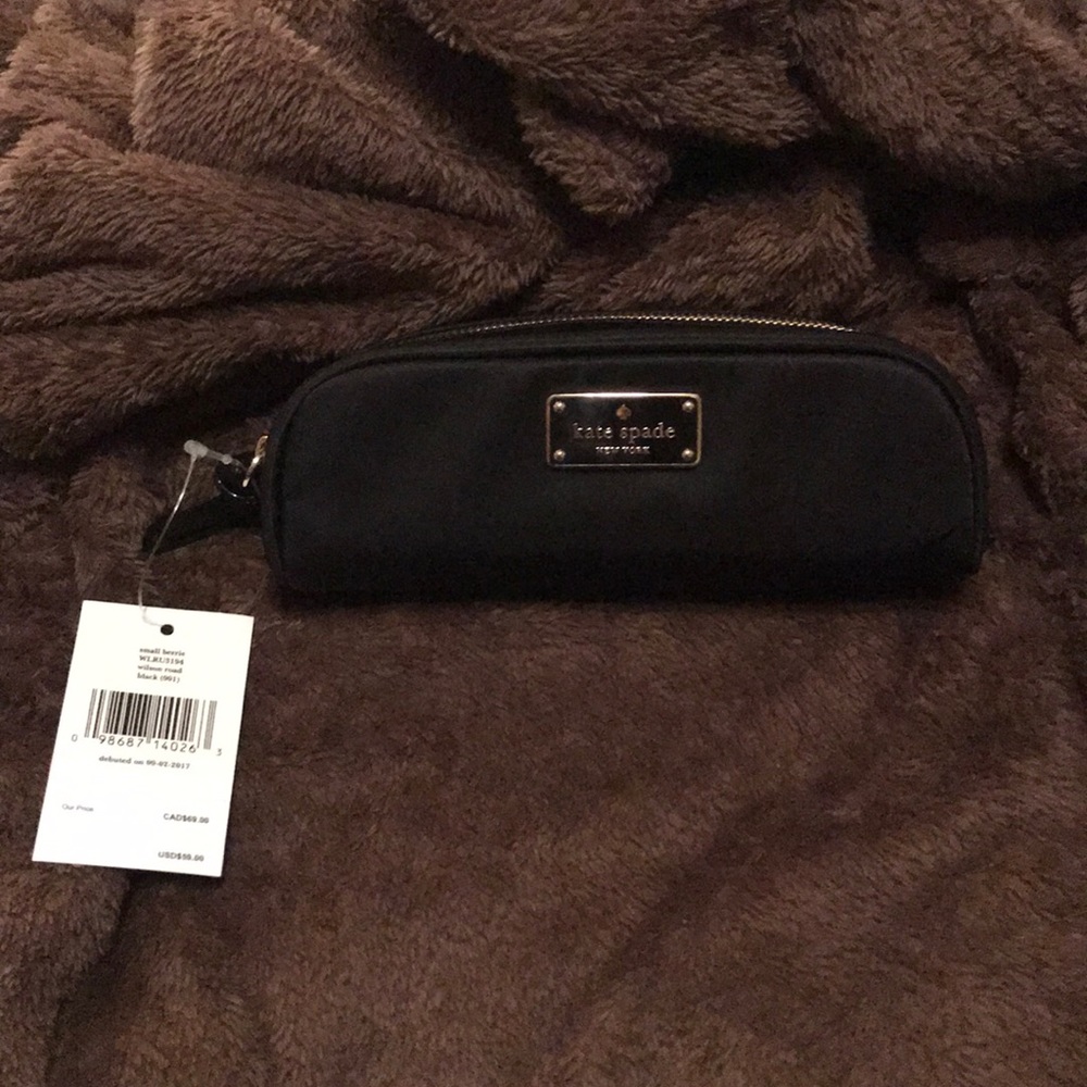 ♣️ kate spade small berrie wilson road **President Holiday SALE PRICE!**